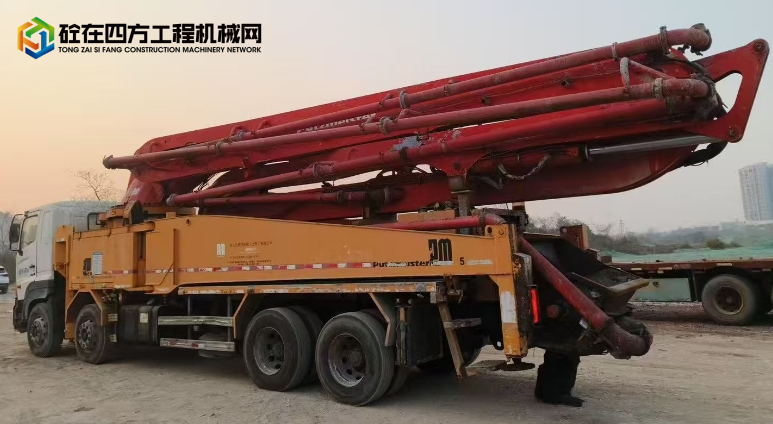 https://images.tongzsf.com/tong/truck_machine/20250825/168abfb906e544.png