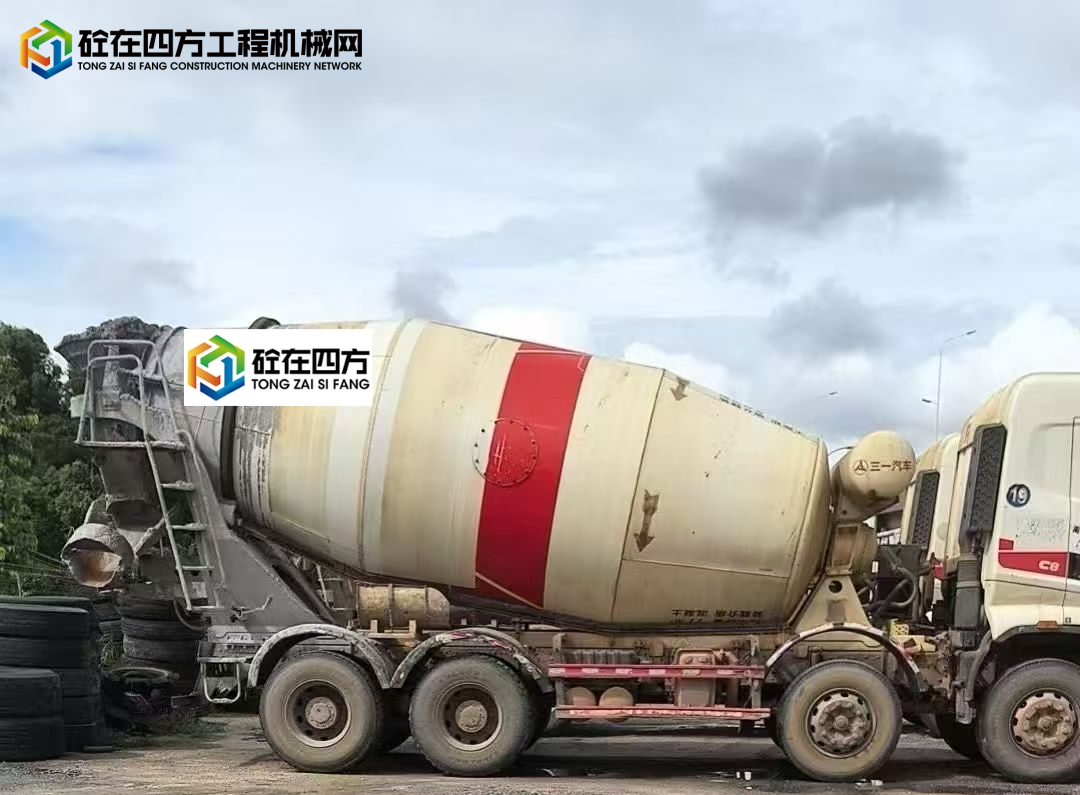 https://images.tongzsf.com/tong/truck_machine/20250825/168ac0696b12f3.jpg