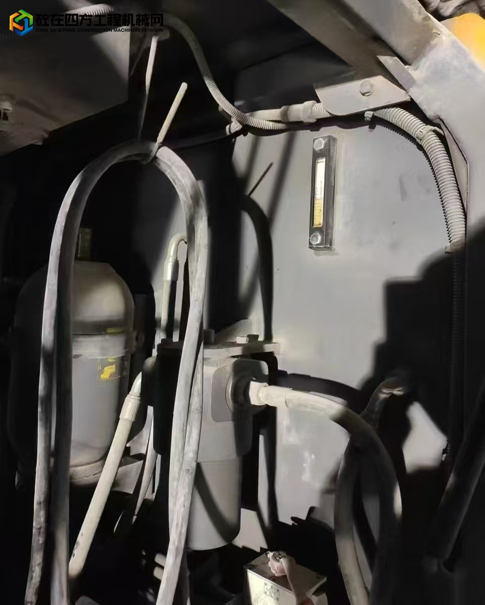 https://images.tongzsf.com/tong/truck_machine/20250825/168ac1b552c544.jpg