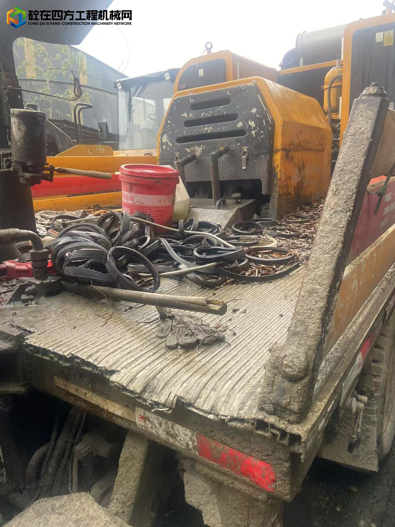 https://images.tongzsf.com/tong/truck_machine/20250826/168ad22df2fe5a.jpg