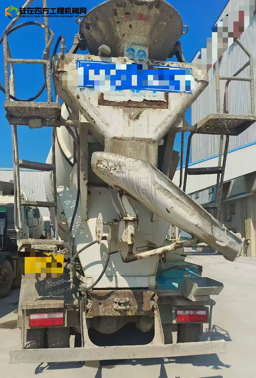 https://images.tongzsf.com/tong/truck_machine/20250826/168ad291981772.jpg