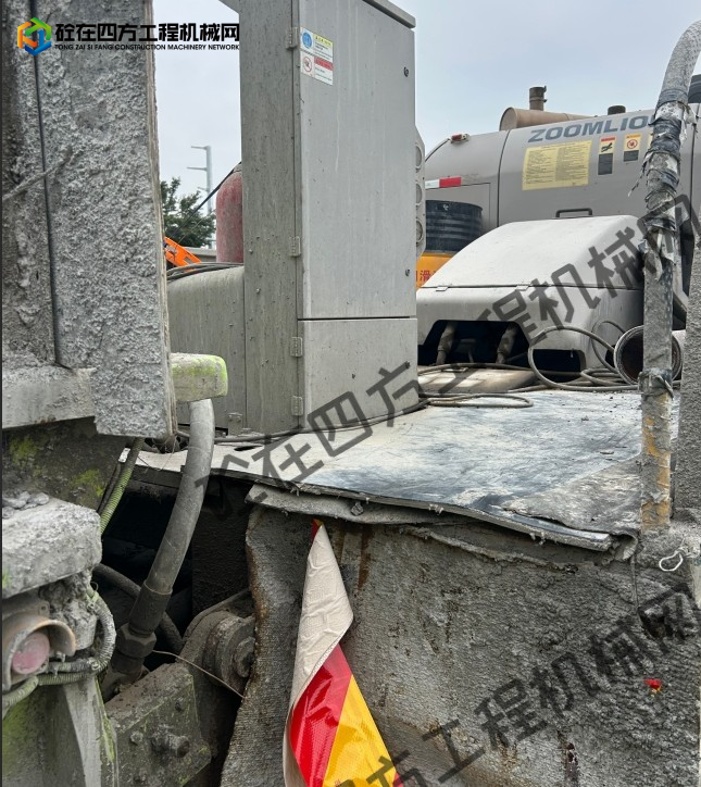 https://images.tongzsf.com/tong/truck_machine/20250826/168ad9a81d102a.png