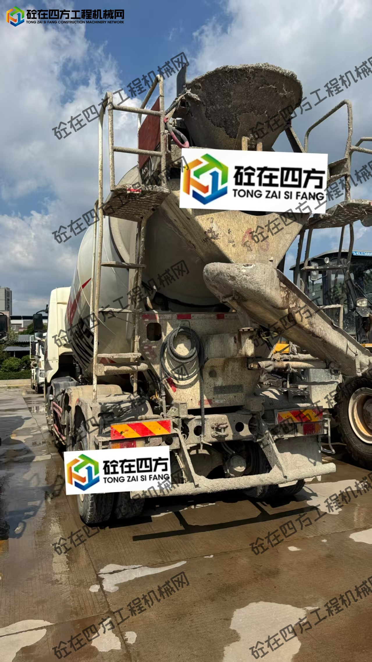 https://images.tongzsf.com/tong/truck_machine/20250827/168ae5bffd5cb2.jpg