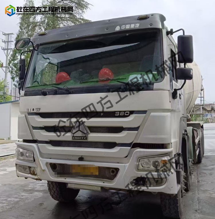 https://images.tongzsf.com/tong/truck_machine/20250827/168ae84aa4d0b6.png