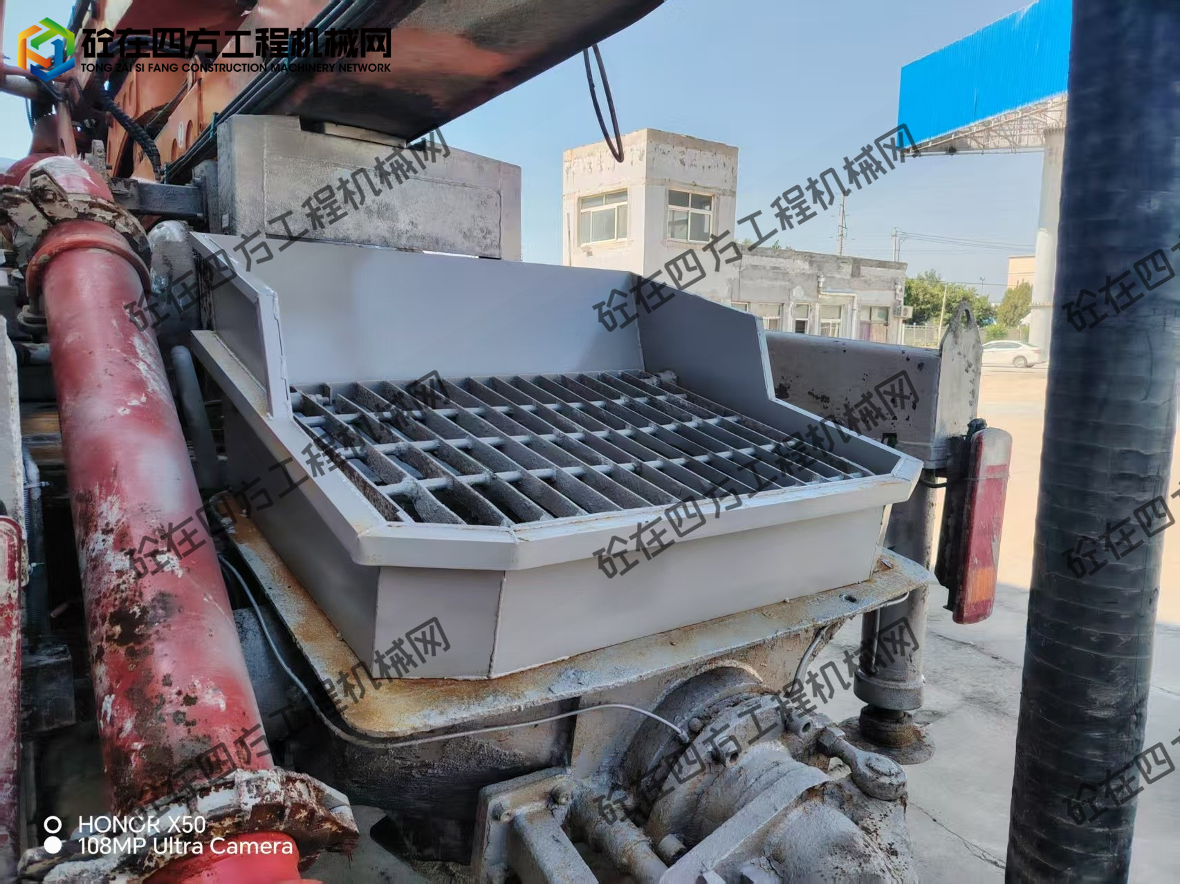 https://images.tongzsf.com/tong/truck_machine/20250827/168aea19cdf3b4.jpg