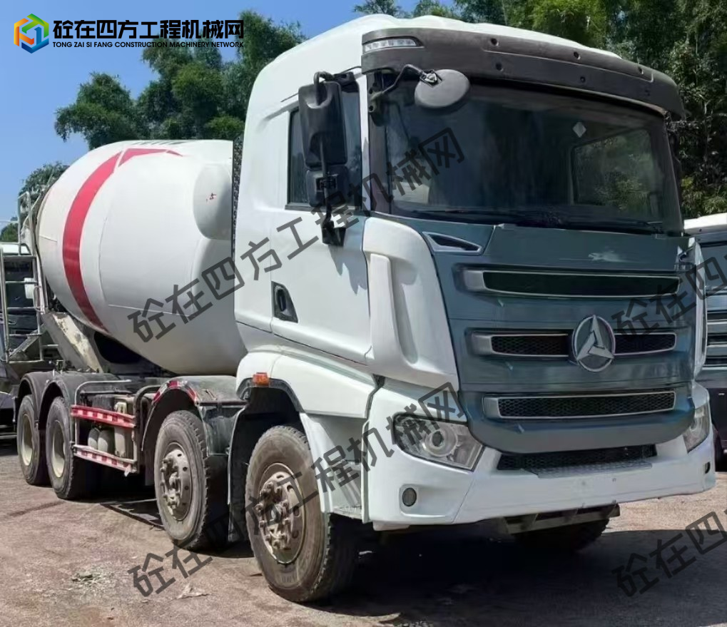 https://images.tongzsf.com/tong/truck_machine/20250827/168aec1b7c1f3a.jpg