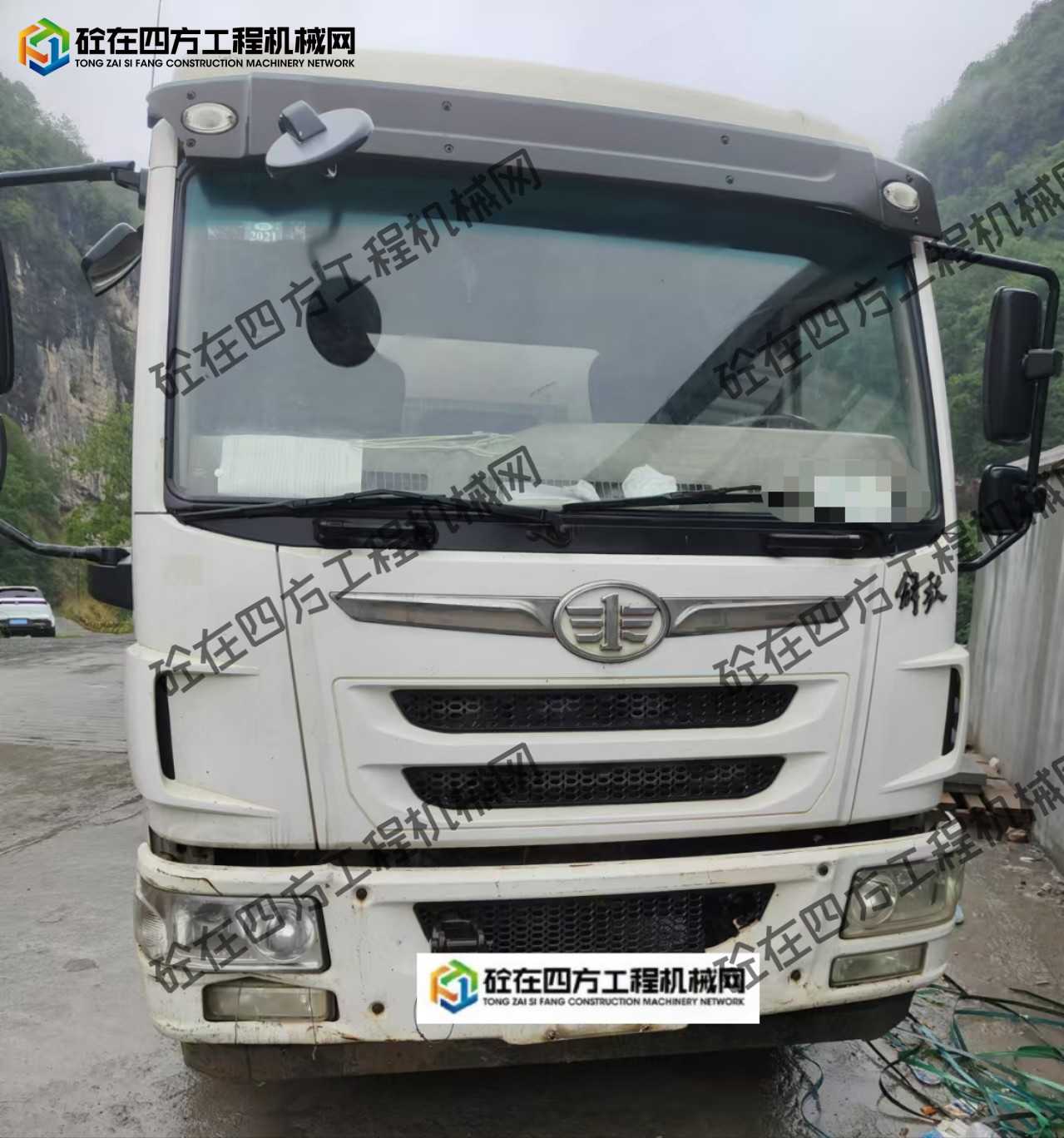 https://images.tongzsf.com/tong/truck_machine/20250827/168aef7552d317.jpg