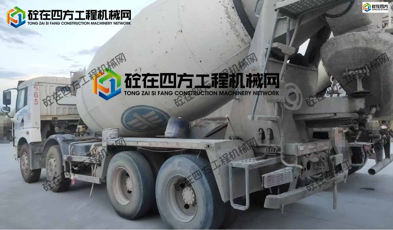 https://images.tongzsf.com/tong/truck_machine/20250828/168afbb58bd2eb.png