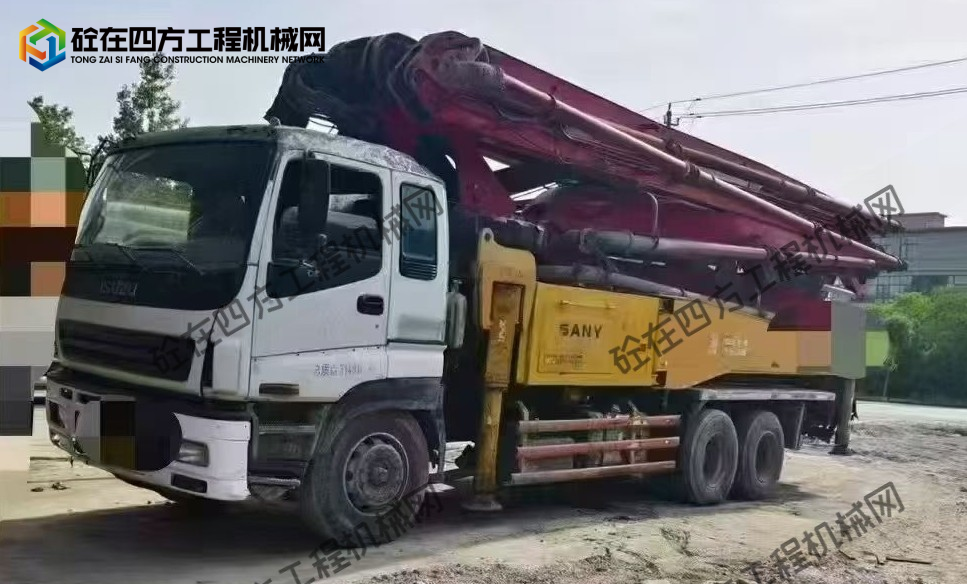 https://images.tongzsf.com/tong/truck_machine/20250828/168afbbe9d9dad.jpg