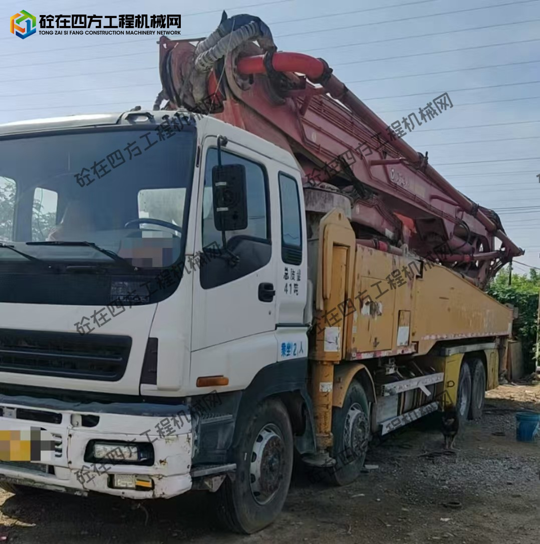 https://images.tongzsf.com/tong/truck_machine/20250828/168afbd5dbf287.jpg