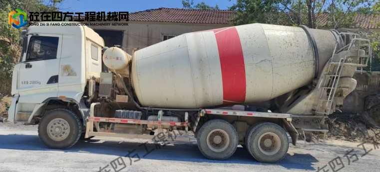 https://images.tongzsf.com/tong/truck_machine/20250828/168afd1b208b9c.png