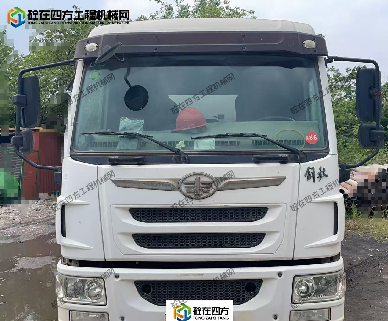 https://images.tongzsf.com/tong/truck_machine/20250828/168afeff44af13.jpg