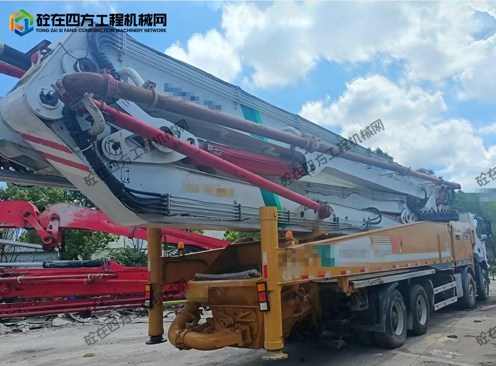 https://images.tongzsf.com/tong/truck_machine/20250829/168b0fd69ee5d4.png