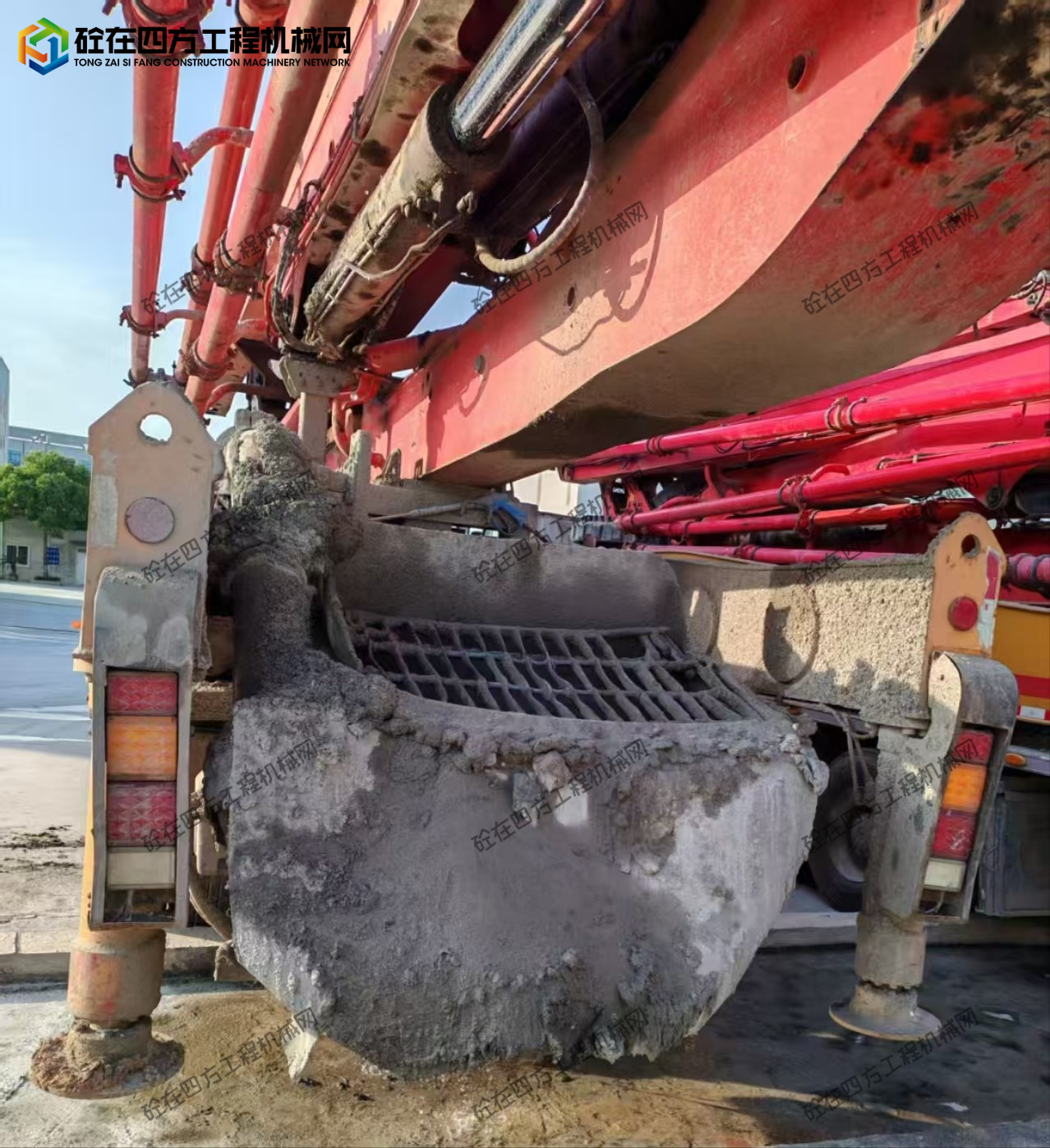https://images.tongzsf.com/tong/truck_machine/20250829/168b10b66af36f.jpg