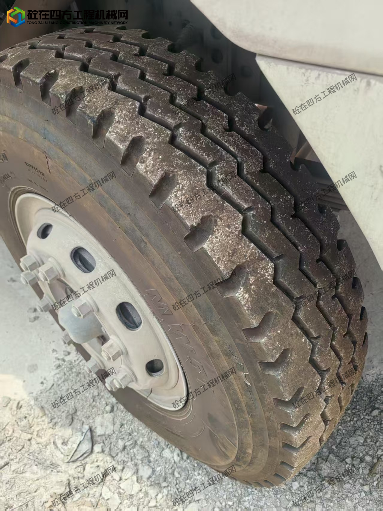 https://images.tongzsf.com/tong/truck_machine/20250829/168b1637ea8e19.jpg
