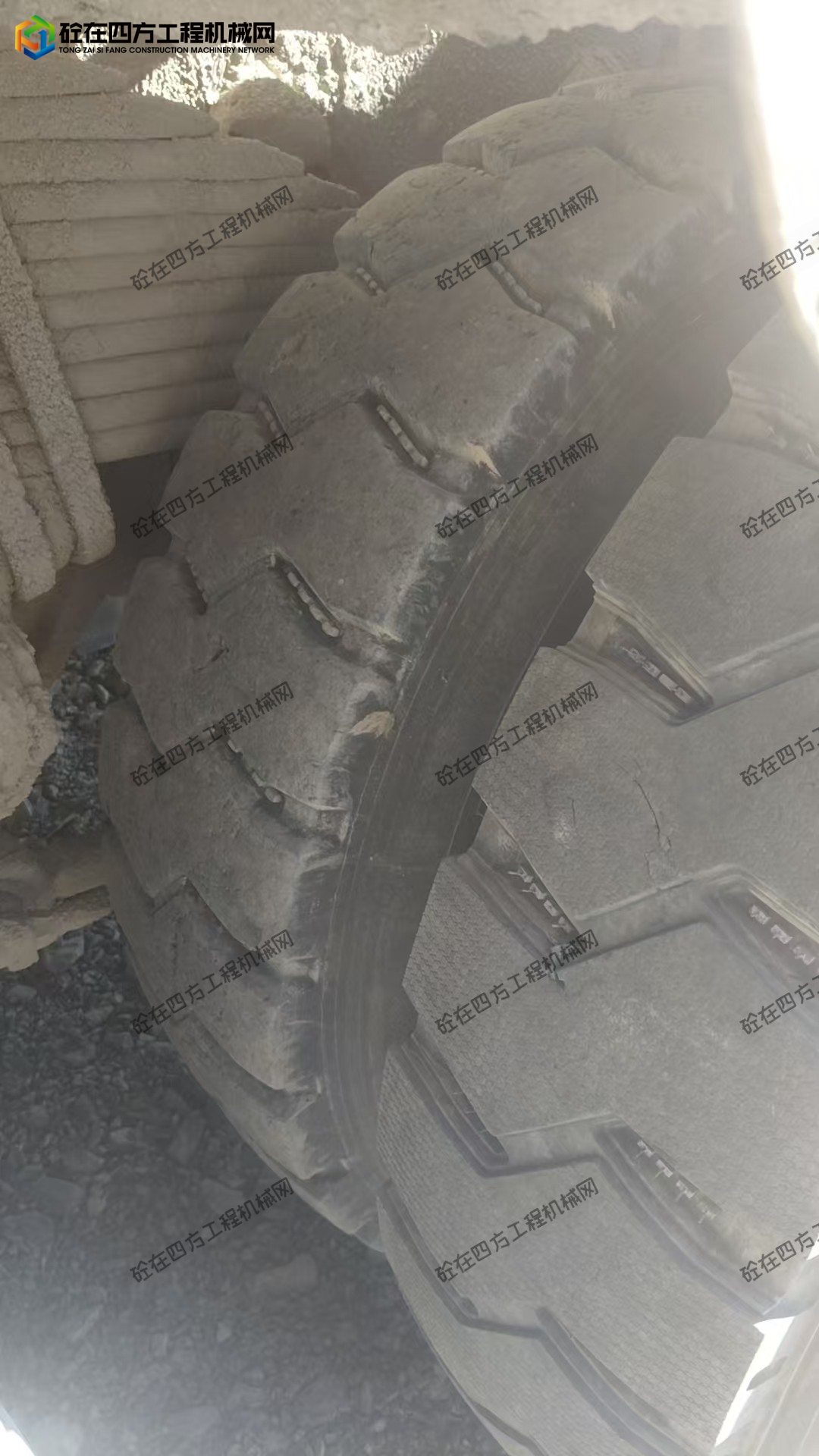 https://images.tongzsf.com/tong/truck_machine/20250901/168b50f81a9d30.jpg