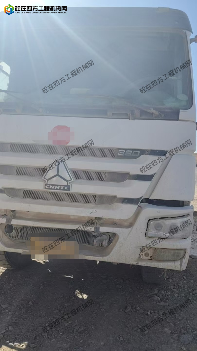 https://images.tongzsf.com/tong/truck_machine/20250901/168b5119f4cf8c.jpg