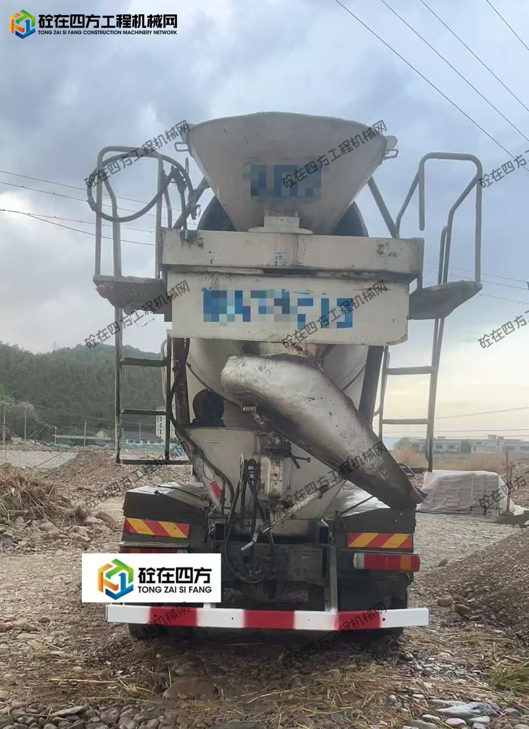 https://images.tongzsf.com/tong/truck_machine/20250901/168b51711e4c4e.jpg