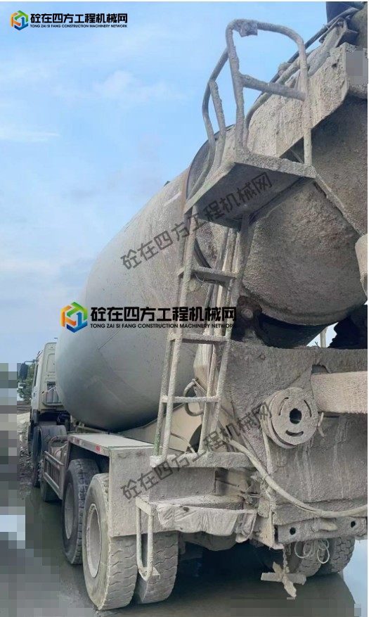 https://images.tongzsf.com/tong/truck_machine/20250902/168b6ad71e2313.png