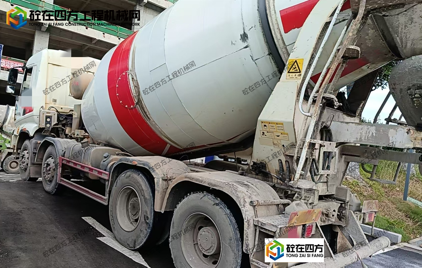 https://images.tongzsf.com/tong/truck_machine/20250902/168b6bd1579a13.jpg