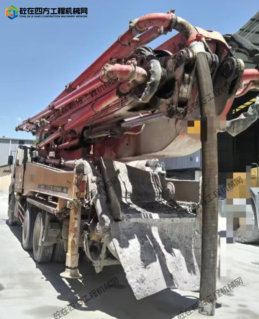 https://images.tongzsf.com/tong/truck_machine/20250902/168b6e0609a3d4.jpg