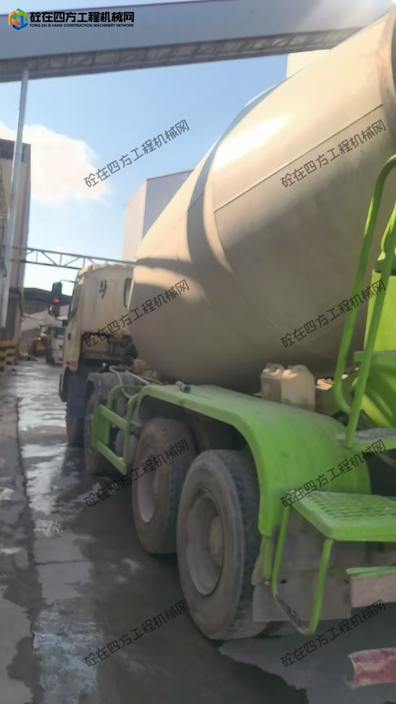 https://images.tongzsf.com/tong/truck_machine/20250903/168b7df89abd9e.jpg