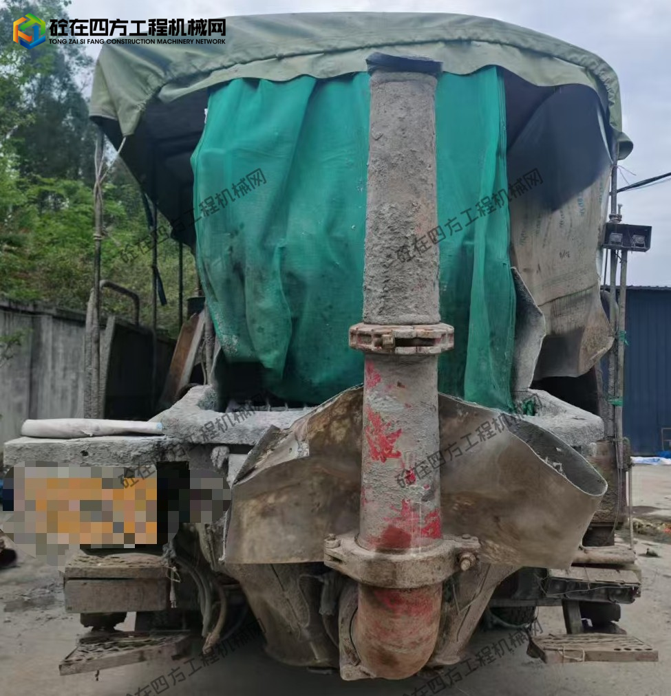 https://images.tongzsf.com/tong/truck_machine/20250904/168b8e76bc6c97.jpg