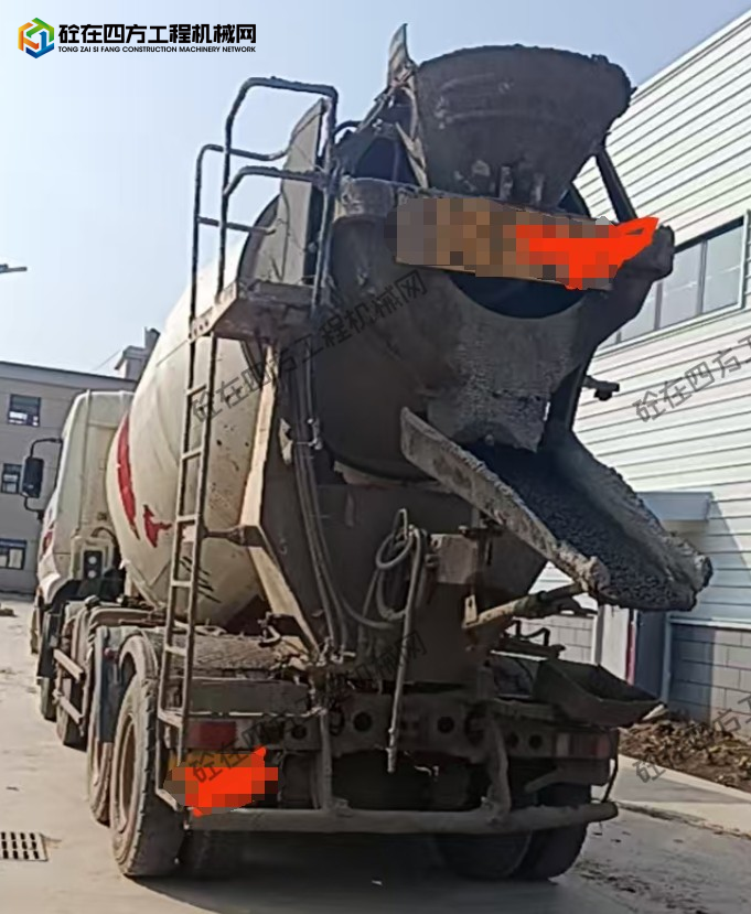 https://images.tongzsf.com/tong/truck_machine/20250904/168b95a87ed461.jpg