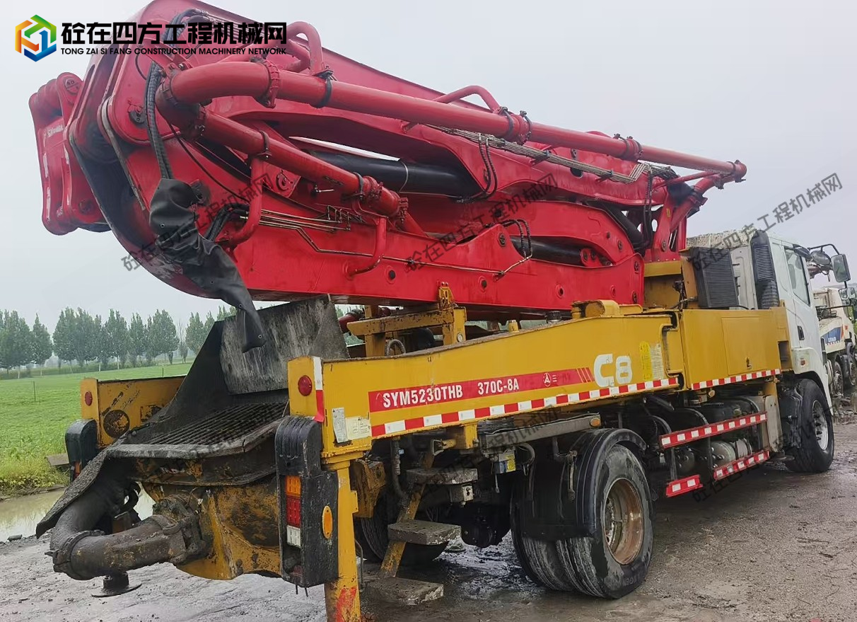https://images.tongzsf.com/tong/truck_machine/20250905/168ba41cac2a46.png
