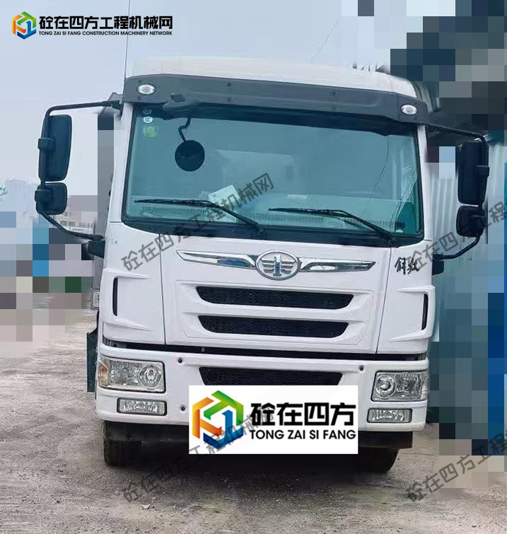 https://images.tongzsf.com/tong/truck_machine/20250905/168ba43832e56e.jpg