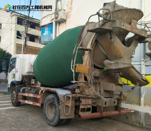 https://images.tongzsf.com/tong/truck_machine/20250905/168baa9d992f3a.png