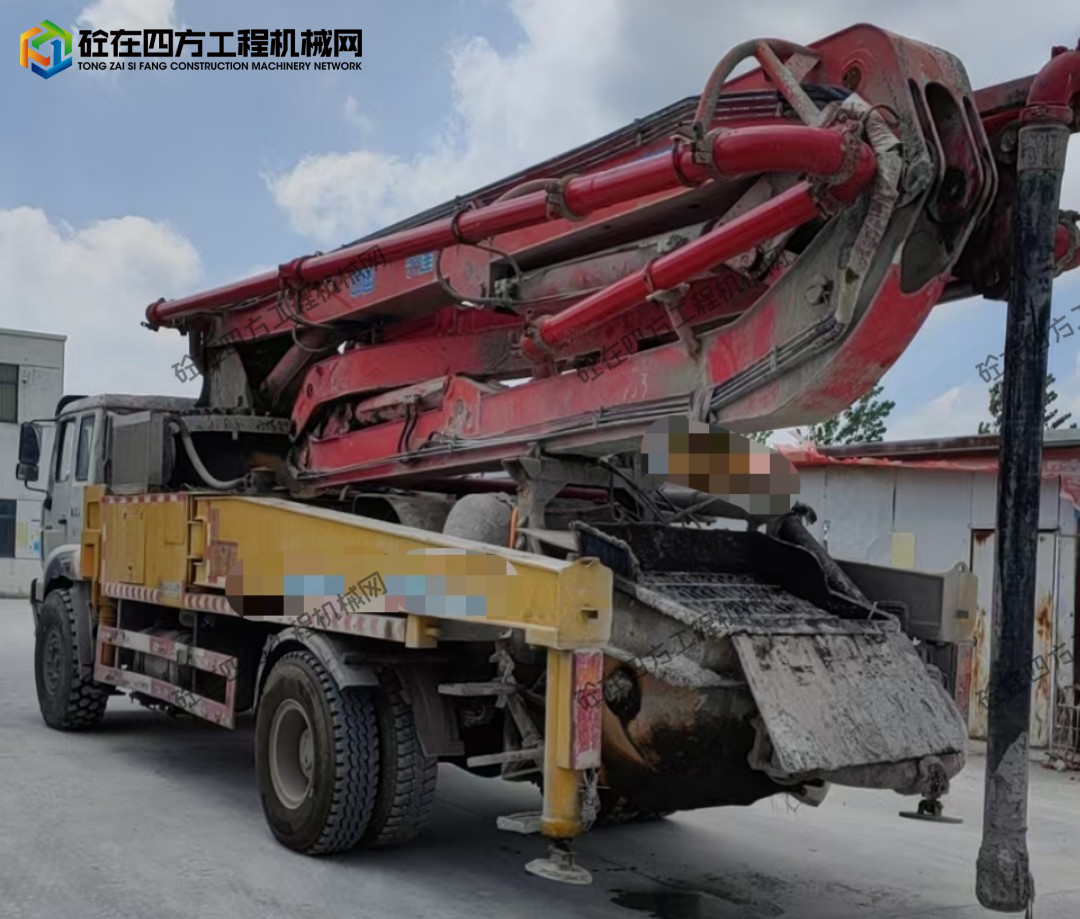 https://images.tongzsf.com/tong/truck_machine/20250905/168bacaf418189.jpg