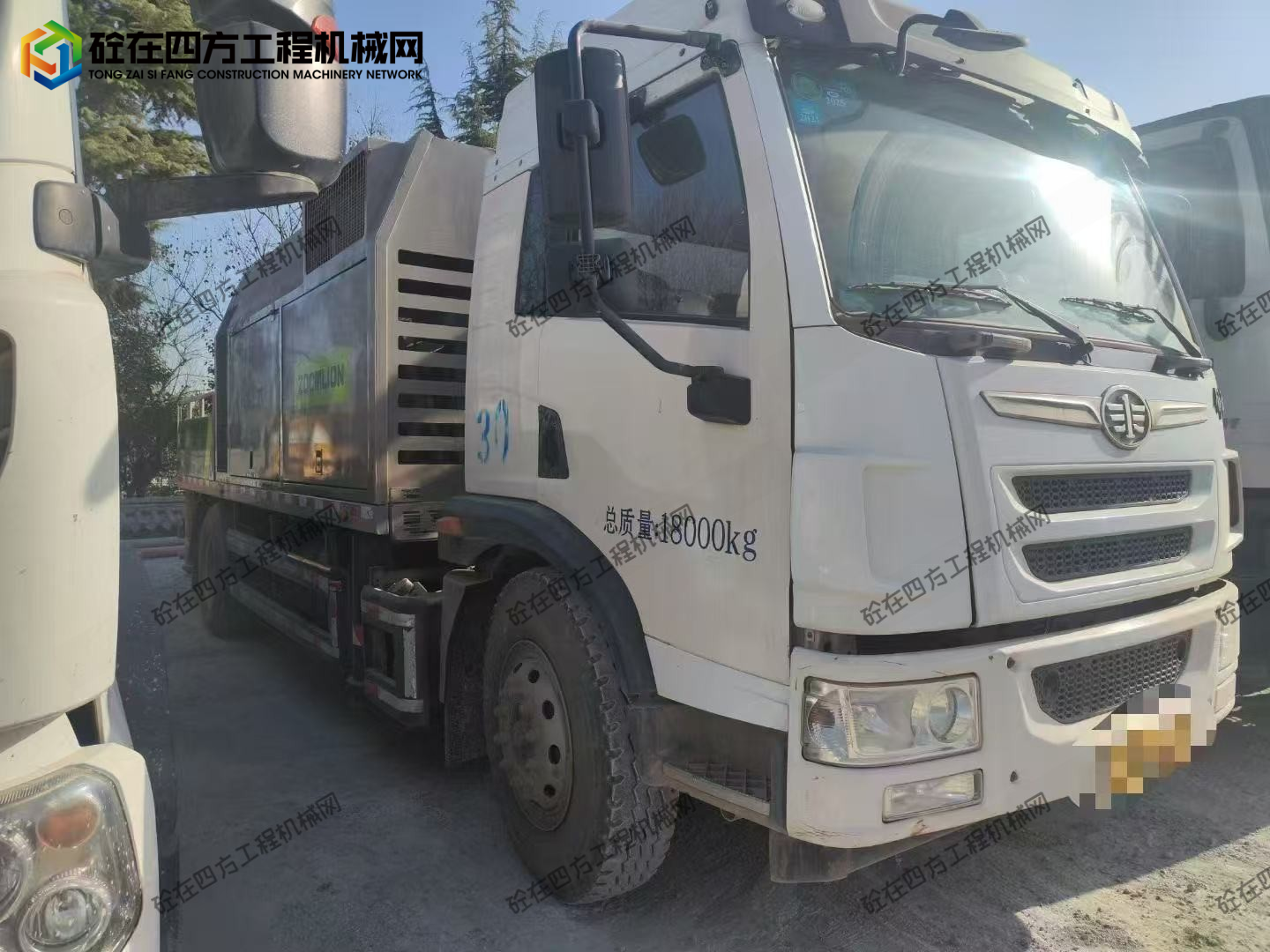 https://images.tongzsf.com/tong/truck_machine/20250906/168bc09c026d86.jpg