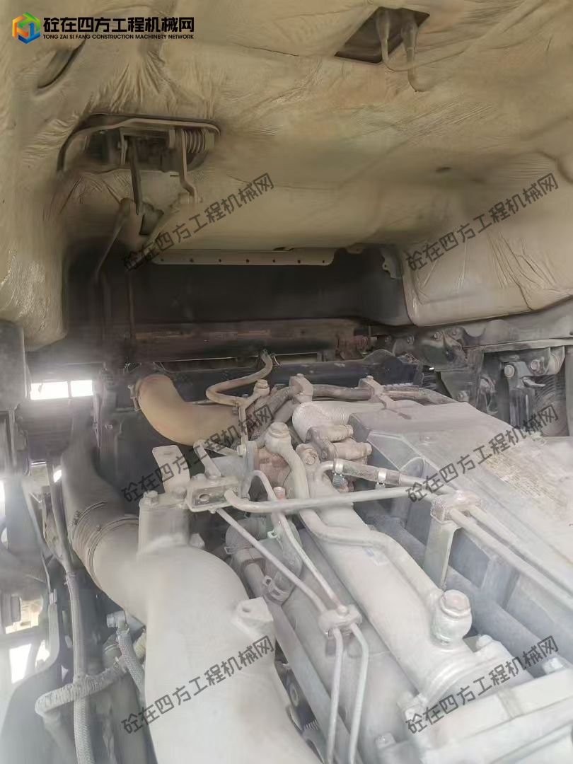 https://images.tongzsf.com/tong/truck_machine/20250906/168bc2faeacf75.jpg