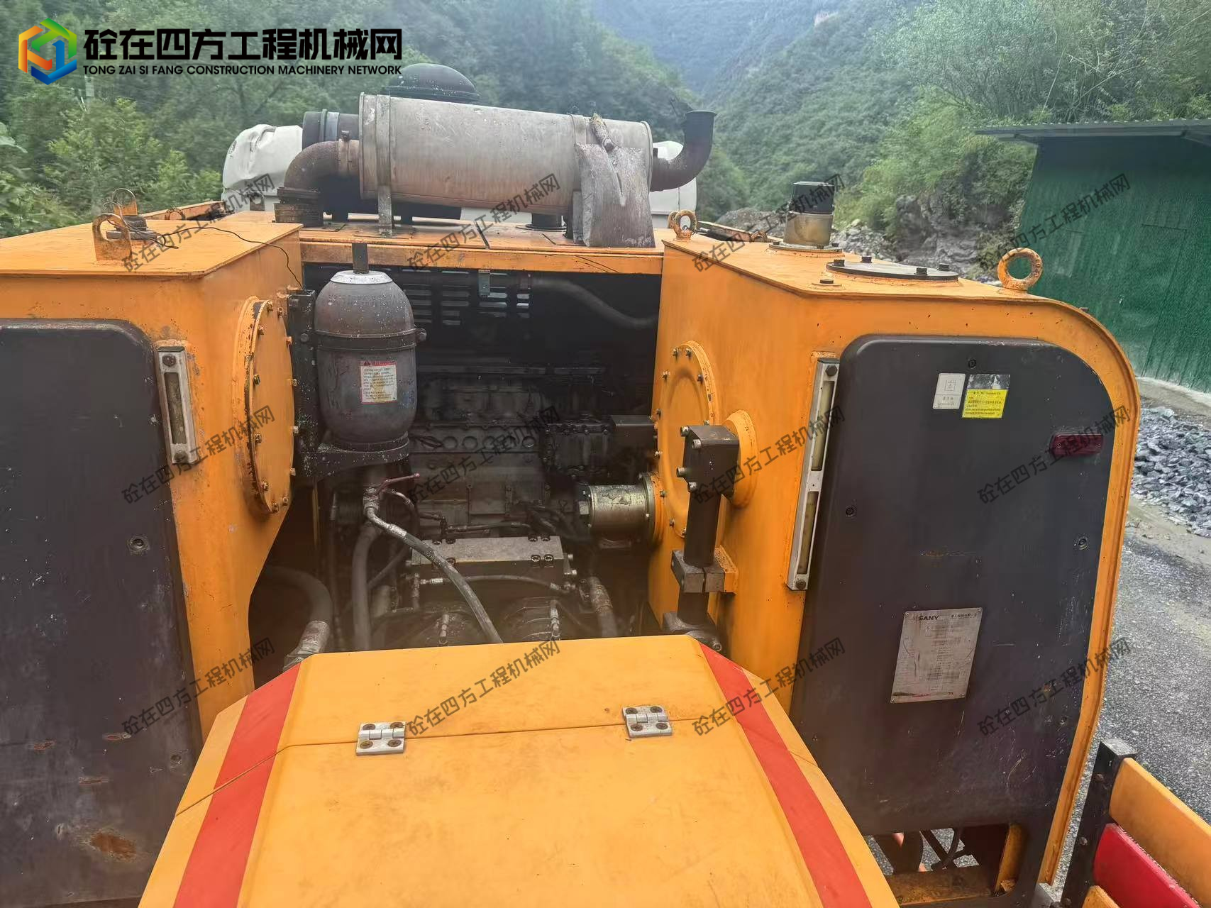 https://images.tongzsf.com/tong/truck_machine/20250907/168bcefc2604ca.jpg