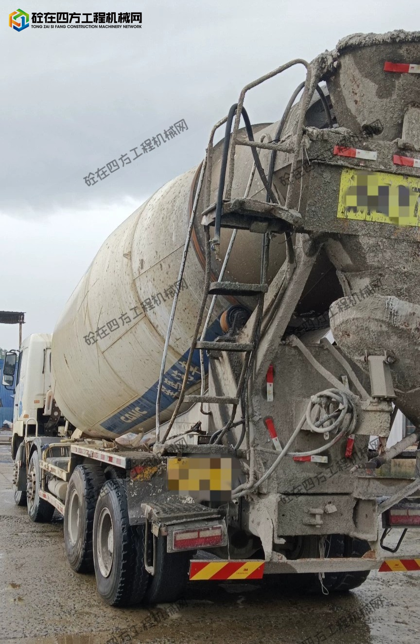 https://images.tongzsf.com/tong/truck_machine/20250908/168bed30935358.jpg
