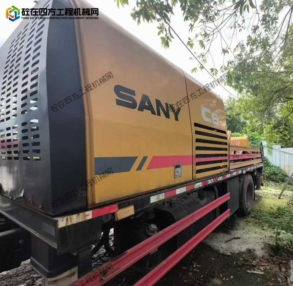 https://images.tongzsf.com/tong/truck_machine/20250909/168bfc3a9a5752.jpg