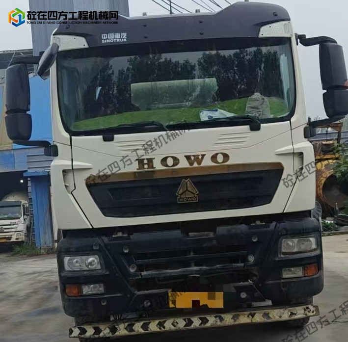 https://images.tongzsf.com/tong/truck_machine/20250909/168bfd0bee3b59.jpg