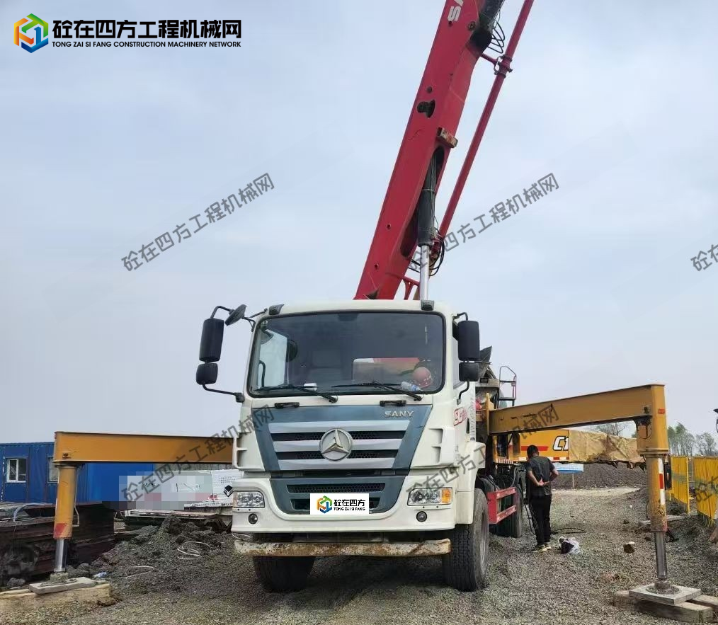 https://images.tongzsf.com/tong/truck_machine/20250909/168bff00ee7992.jpg