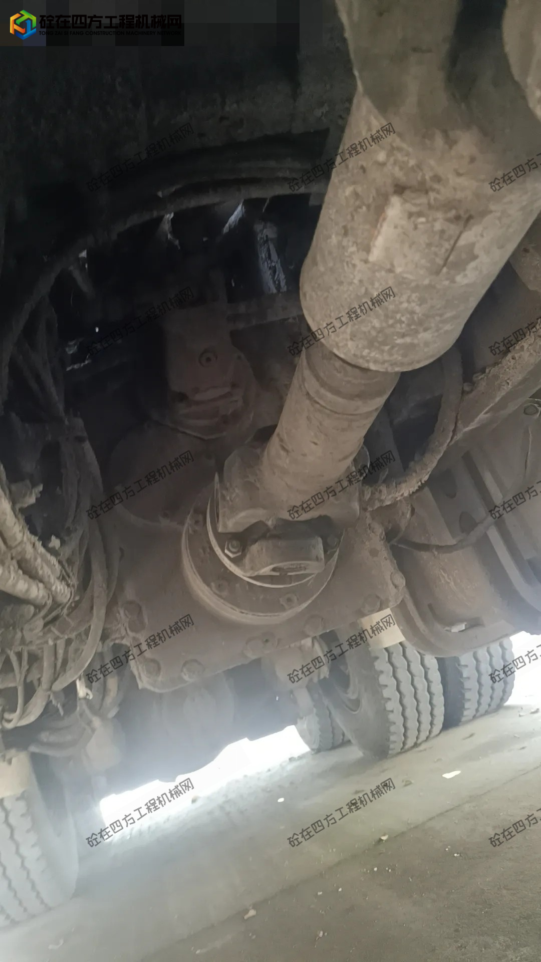 https://images.tongzsf.com/tong/truck_machine/20250909/168bff9aa75ea2.jpg