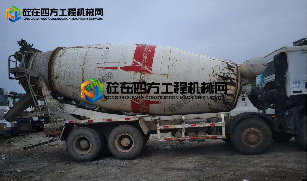 https://images.tongzsf.com/tong/truck_machine/20250910/168c0d4bdd15fb.png