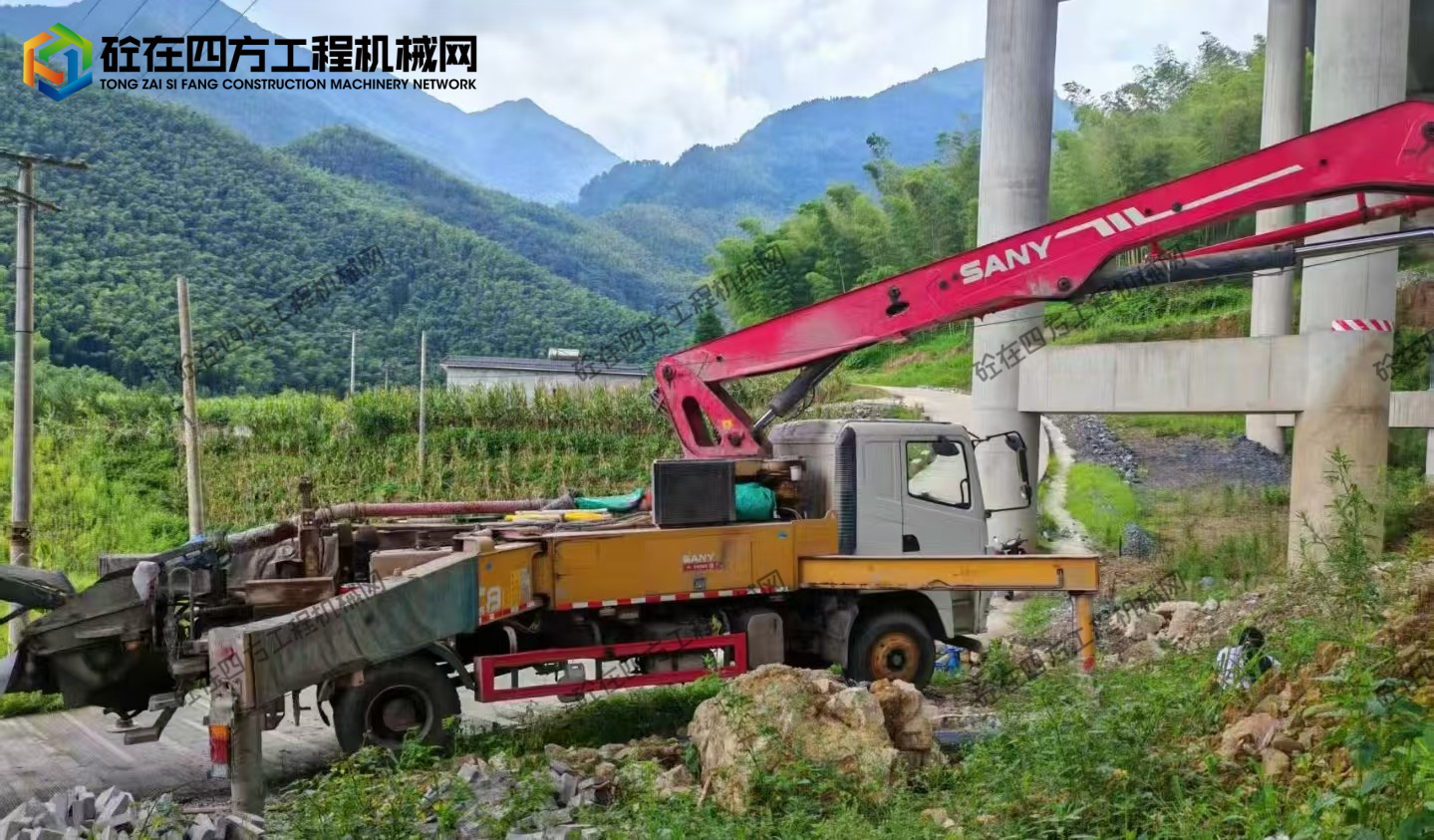 https://images.tongzsf.com/tong/truck_machine/20250910/168c0d5497dab6.jpg