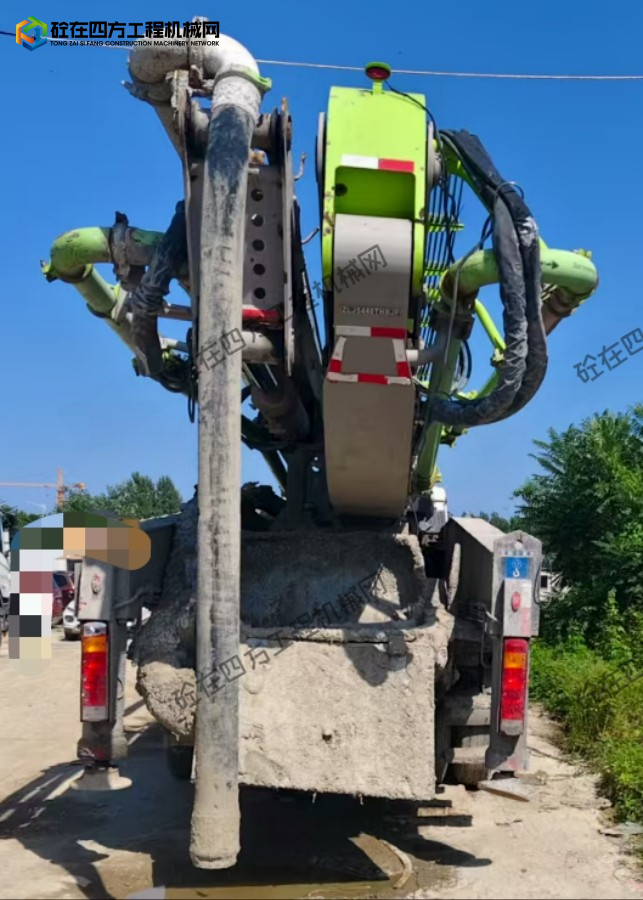 https://images.tongzsf.com/tong/truck_machine/20250910/168c1180fc06be.jpg