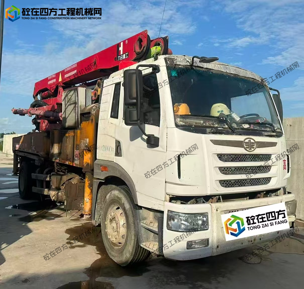 https://images.tongzsf.com/tong/truck_machine/20250916/168c8b65a34fe3.jpg