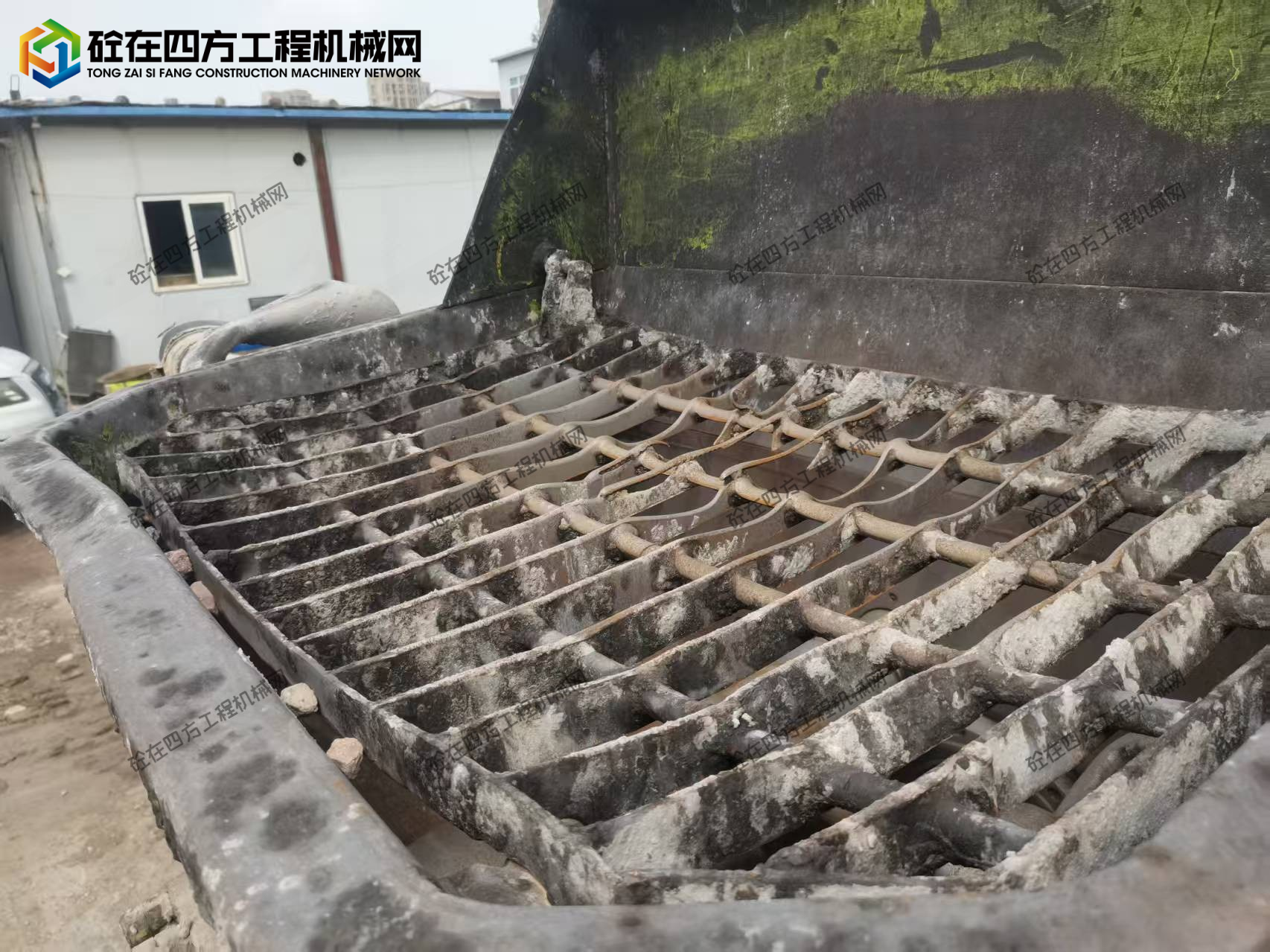 https://images.tongzsf.com/tong/truck_machine/20250916/168c9181bb3955.jpg