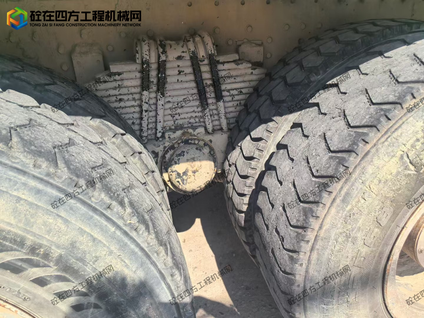 https://images.tongzsf.com/tong/truck_machine/20250917/168ca84b870218.jpg