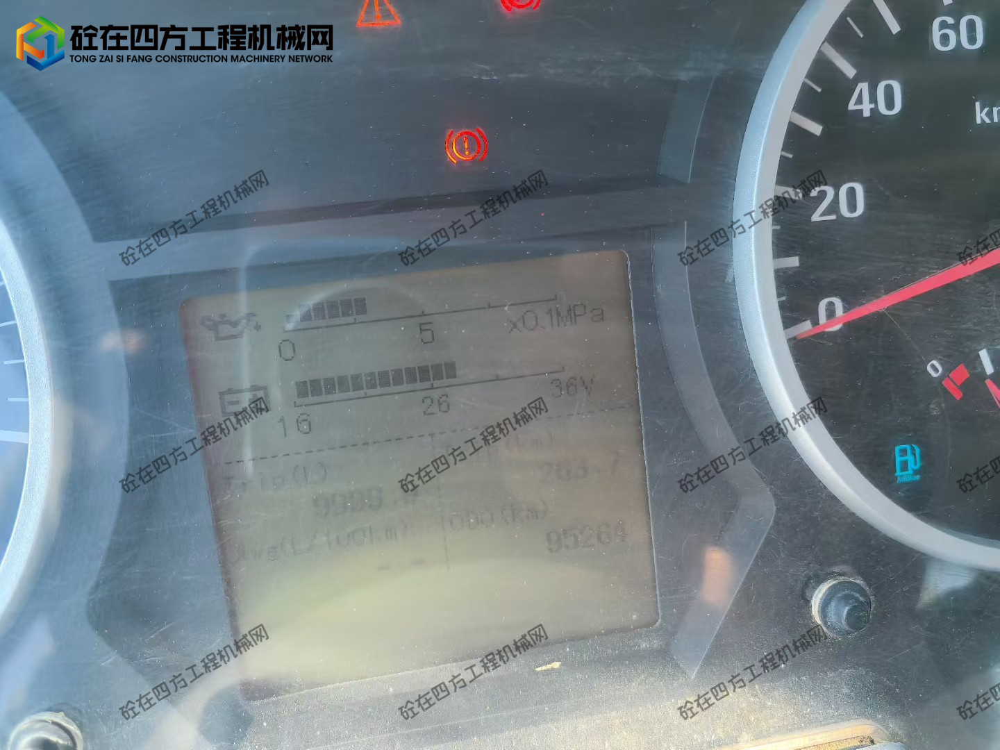 https://images.tongzsf.com/tong/truck_machine/20250917/168ca84bca7f6d.jpg
