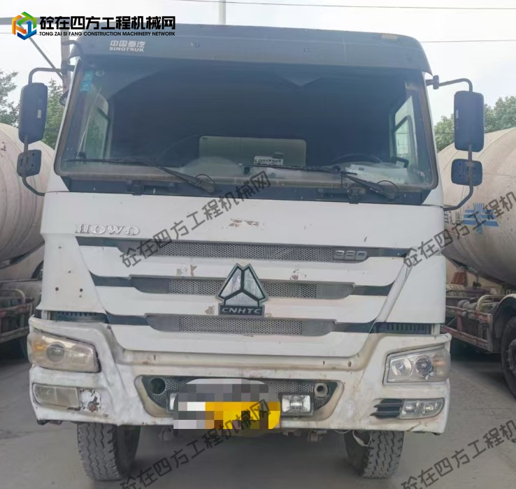 https://images.tongzsf.com/tong/truck_machine/20250918/168cb9bbf4c322.png