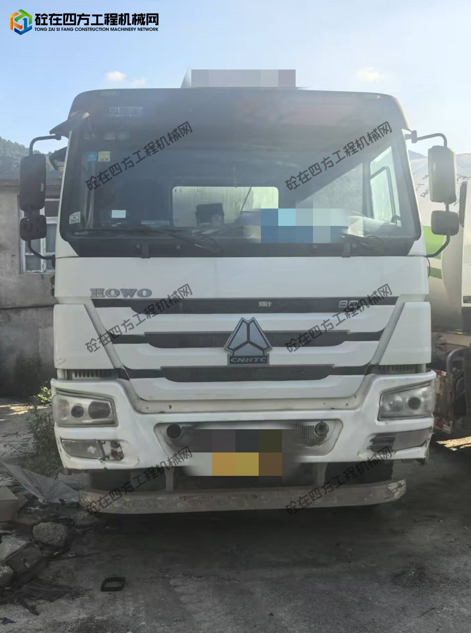 https://images.tongzsf.com/tong/truck_machine/20250918/168cb9f229e1c0.jpg