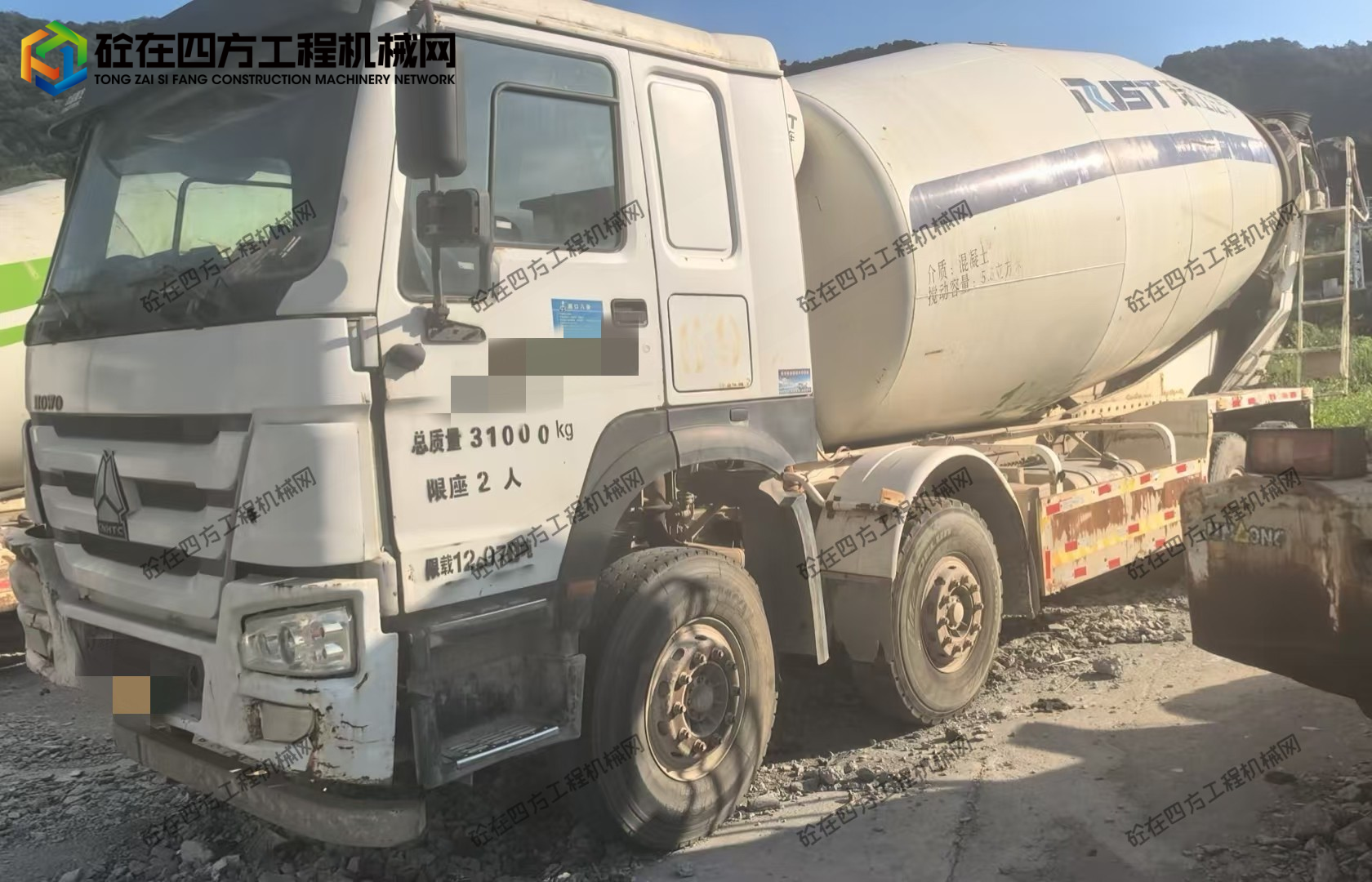 https://images.tongzsf.com/tong/truck_machine/20250918/168cb9f2895eda.jpg